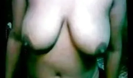 স্বামী মেয়েদের চুদা চুদির ভিডিও ও স্ত্রী, শ্যামাঙ্গিণী