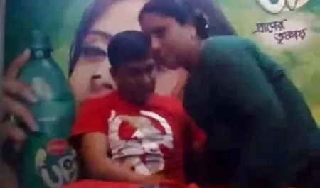 অপেশাদার পায়ু বাড়ীতে বাংলাদেশী চুদাচুদি তৈরি স্বামী ও স্ত্রী পোঁদ