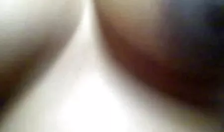 বড় সুন্দরী মহিলা নতুন বাংলা চুদাচুদি ভিডিও