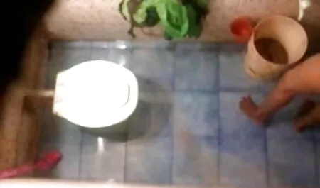 পুরানো, দুর্দশা, তিনে মিলে চোদা চদি