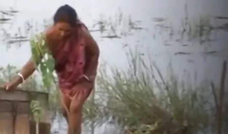 বড়ো মাই সুন্দরি বাংলা নাইকার চুদাচুদি সেক্সি মহিলার প্রহার করা