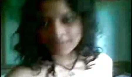 সুন্দরী x চুদা চুদি বালিকা