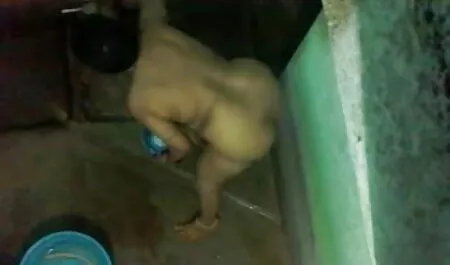 অপেশাদার, স্বামী লোকাল চুদাচুদি ও স্ত্রী,