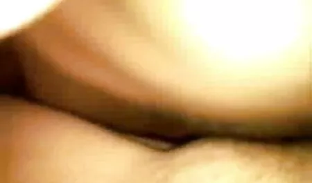 স্বামী চদা চুদী ও স্ত্রী, অপেশাদার, স্ত্রী