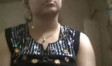 শ্যামাঙ্গিণী, সুন্দরী চুদা চুদী বালিকা