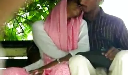 বালিকা, হট চুদা চুদি গুদ, মেয়ে সমকামী, চুম্বন
