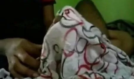 বহু পুরুষের বাংলা চুদা চুদি কম এক নারির,