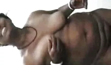 লেসবিয়ান, ঝরনা, দুর্দশা গ্রামের চোদা চোদি