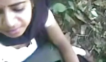 গুদ মেয়ে সমকামী বাংলা চুদাচুদি ভিডিও xxx লেহন