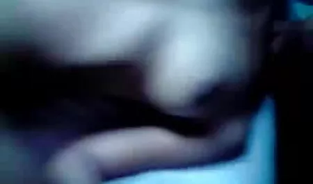 সুন্দরি সেক্সি মহিলার বাঁড়ার চুূা চুদি রস খাবার ব্লজব কালো