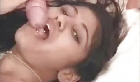 বড়ো বুকের মেয়ের হট চুদা চুদি